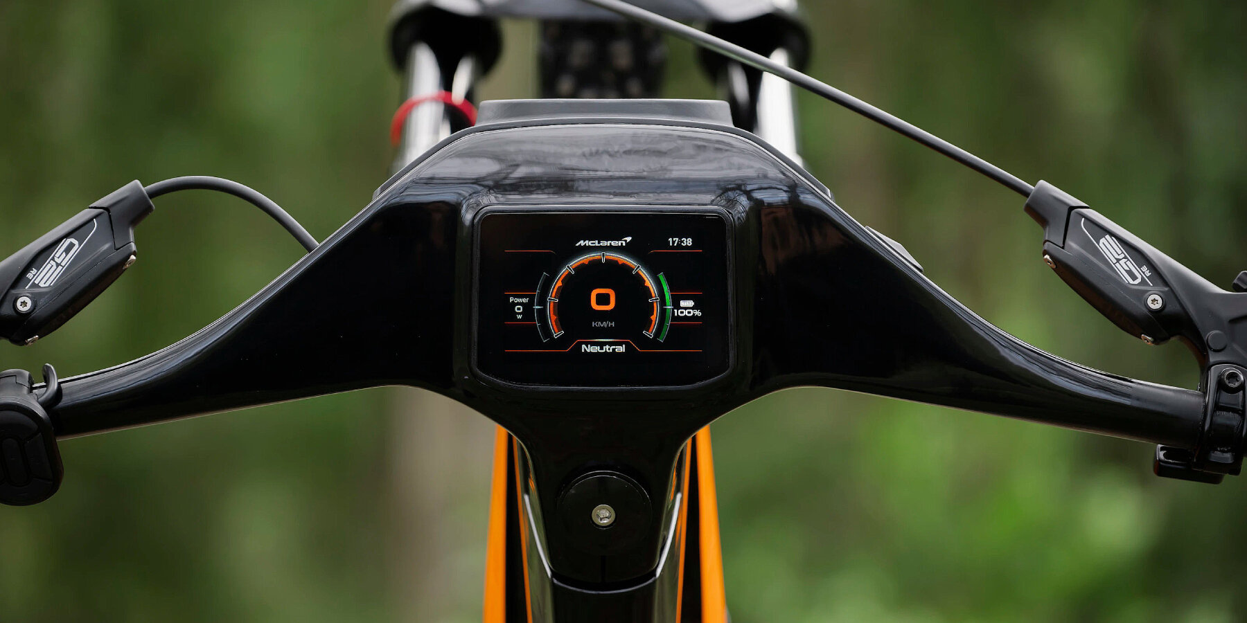 mclaren-hyper-ebikes-carbon-fiber-extreme-sport-designboom-ban