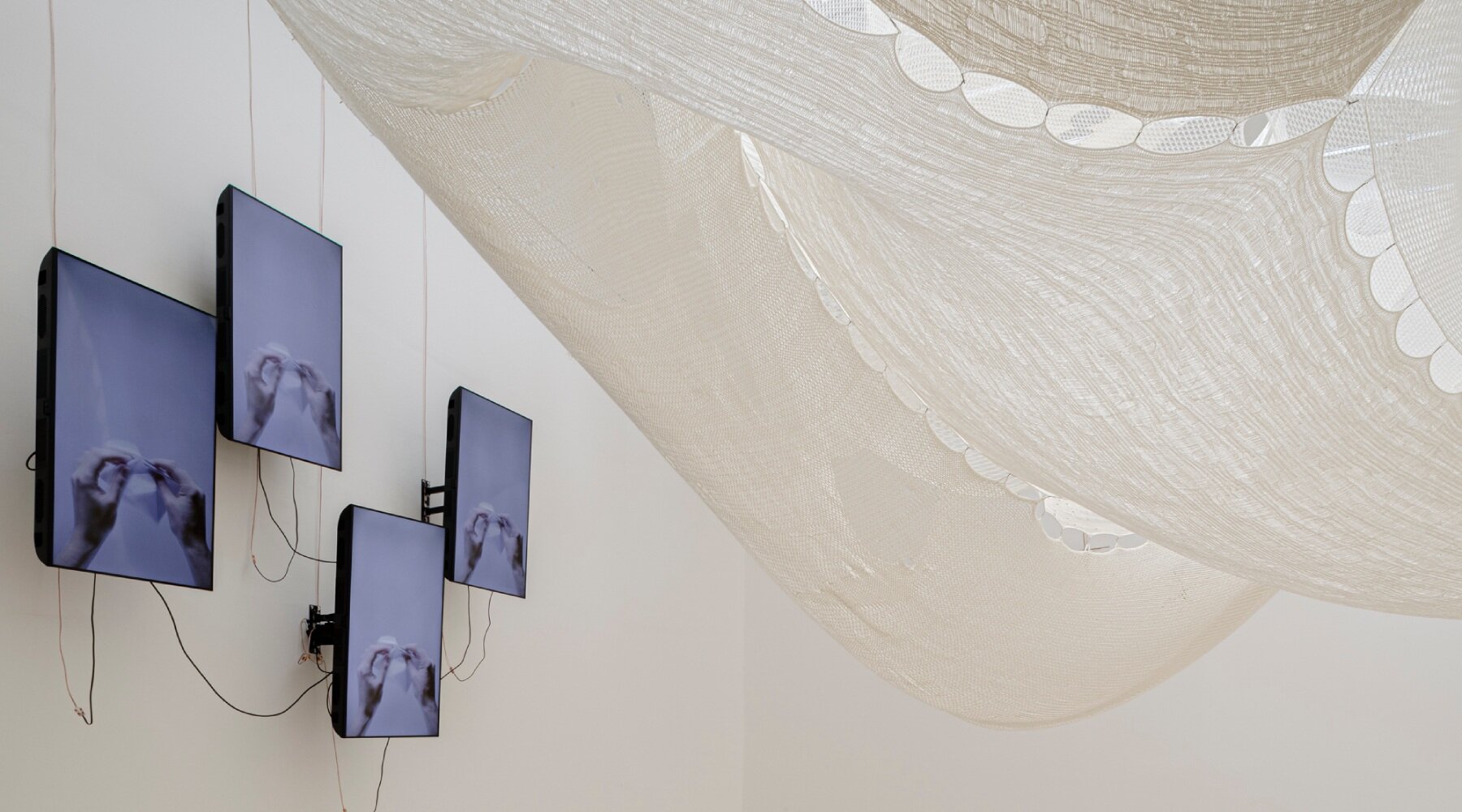 serbian-pavilion-venice-architecture-biennale-designboom-02